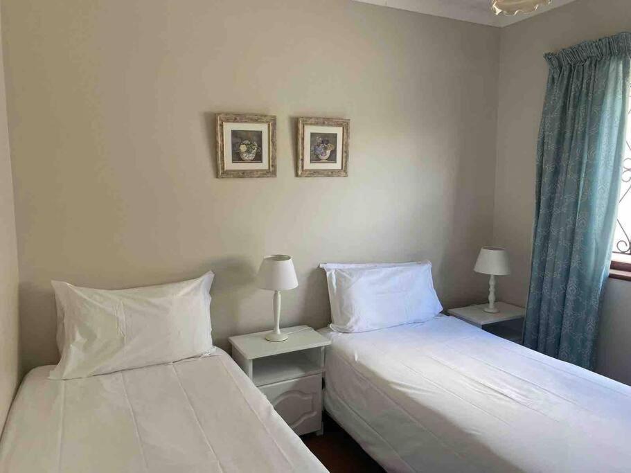 Relax On The Marina Ferienhaus